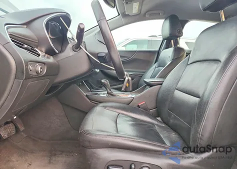 2018 Chevrolet Malibu Lt z USA, uszkodzony, nr VIN 1G1ZD5ST2JF202197